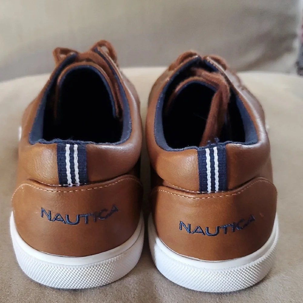 Nautica Brown Casual Shoes Size 5